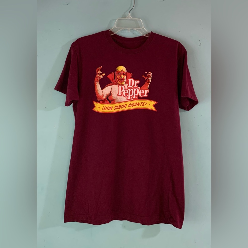 Dr. Pepper Luchador shirt size M
